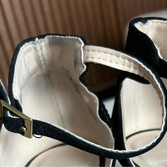 Lulus Pointed Toe Pumps - Picture 4 of 9